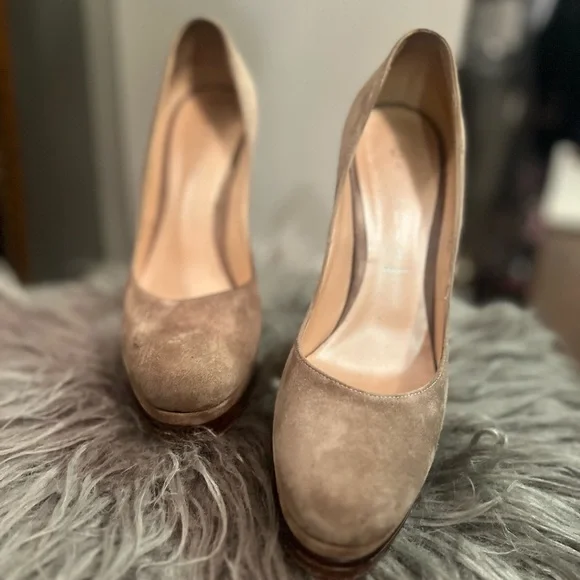 Casadei Tan Suede Heels - Picture 2 of 3